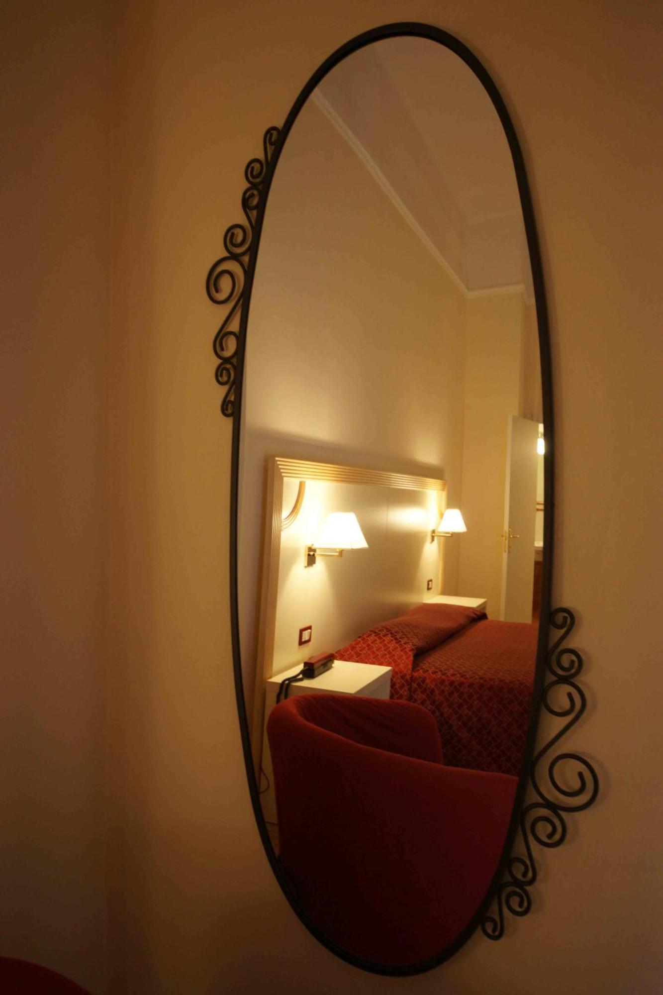 Hotel Liberty เวียเรจโจ ภายนอก รูปภาพ